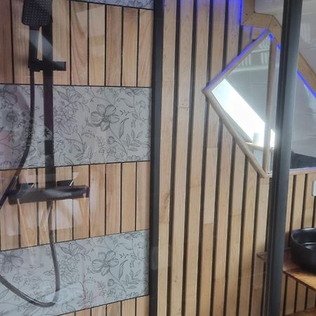 Studios Kry Strasbourg Luaran gambar