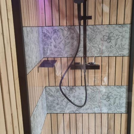 Studios Kry Strasbourg Luaran gambar